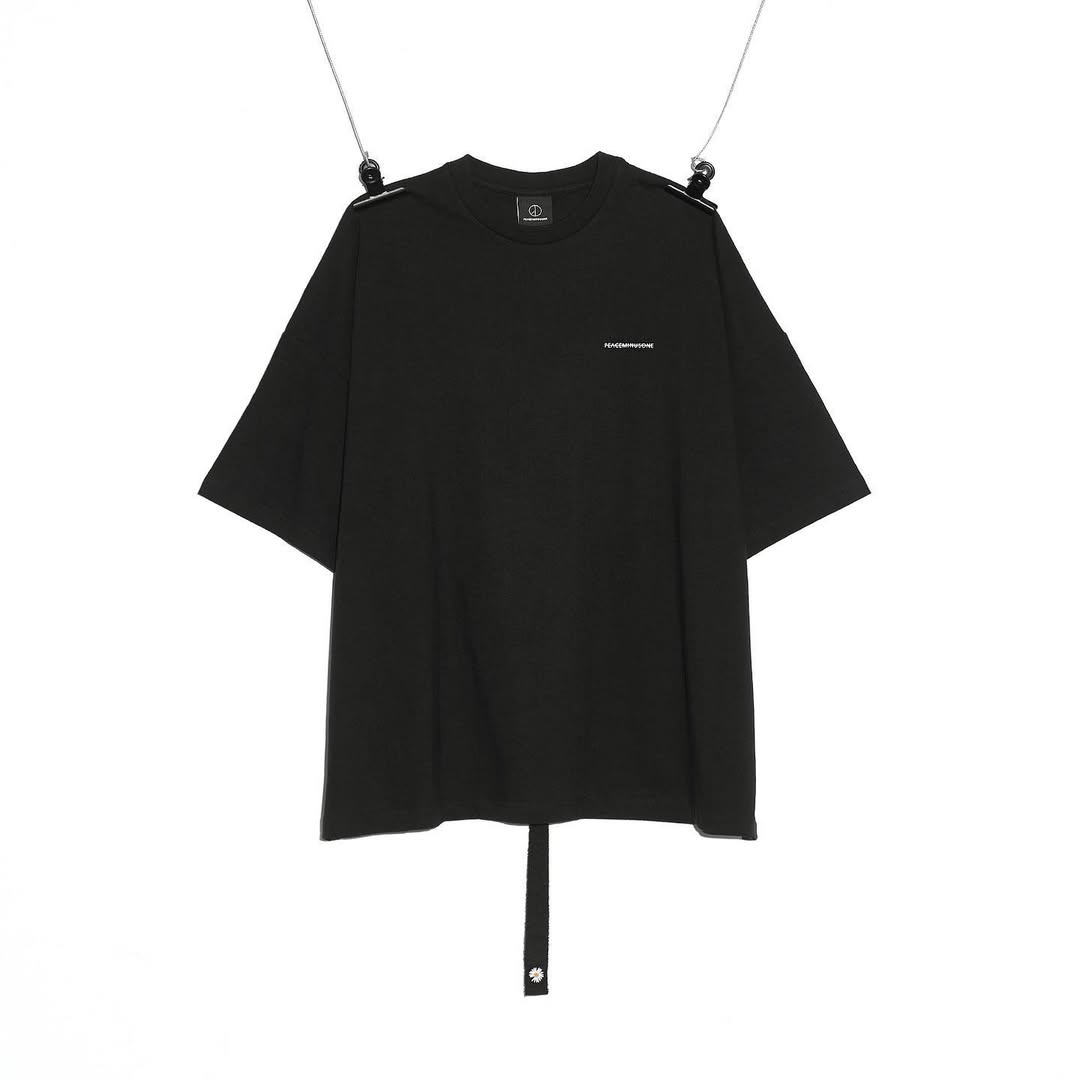 Signature Oversized Tee